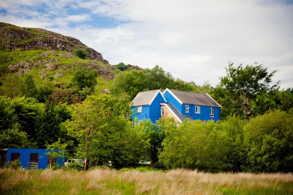 The Snowdon Inn - Y Fricsan Cwm-y-glo Exterior foto